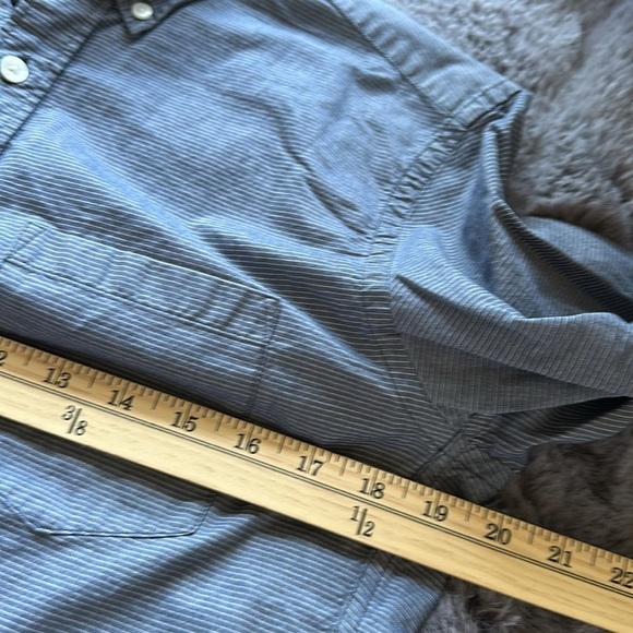 J. Crew Factory Slim Button-down long sleeve size S - Picture 9 of 11